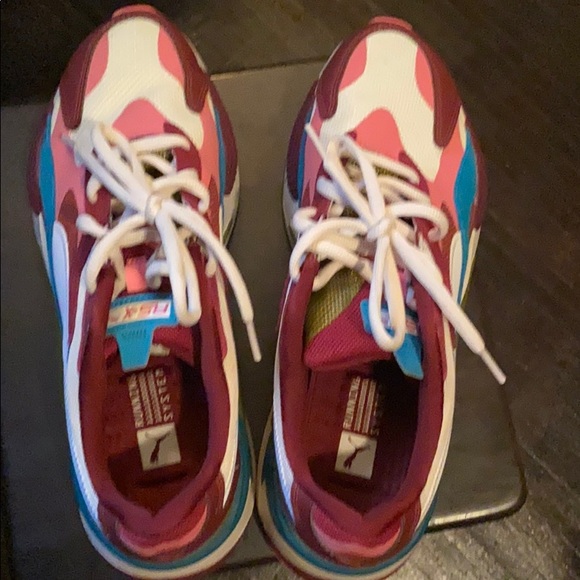 Puma - Picture 4 of 6